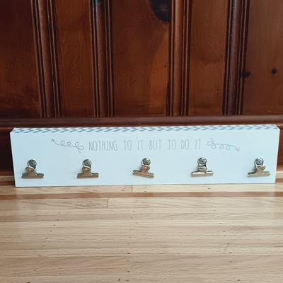 LOT 34: Assortment of Contemporary Photo/ Picture Frames, Holders and More