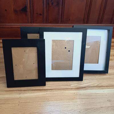LOT 34: Assortment of Contemporary Photo/ Picture Frames, Holders and More