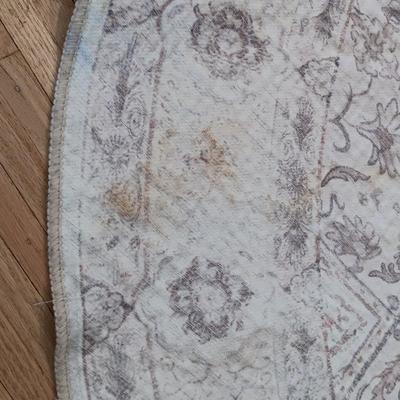 LOT 45: Grass Storage/Laundry Basket with Lid, Machine Washable Area Rug, Pottery Barn Queen Duvet & Euro Shams