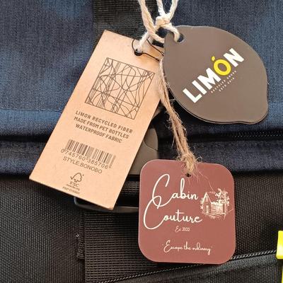 LOT 49: Limon Bonobo Back Pack with Tags, Insul-x- Mat and 19th Hole Sign