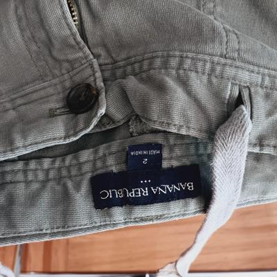 LOT 50: Collection of Women’s Clothing XS from Banana Republic, Ann Taylor Loft and More