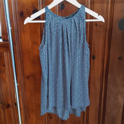 LOT 51: Women’s Clothing Size Small by Banana Republic, North Face and More Some with Tags