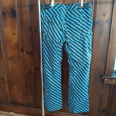 LOT 52: Section Division Women's Size XS Ski Jacket and Size Small Snow Pants