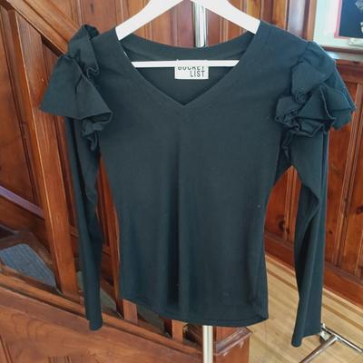 LOT 163: Women's Clothing Size Small by Aaron & Amber (New with Tags), Collective Concepts, Maeve, Bucket List & More