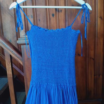 LOT 164: Women's Clothing Size Small by Ralph Lauren, Olive & Leaf, L.L. Bean & More