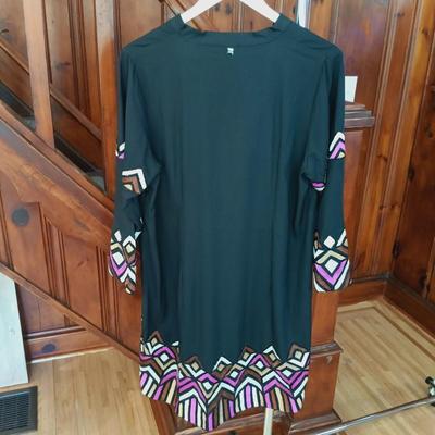 LOT 166: Women's Clothing NWT Size L/XL by Niza, Salient Label, Yummie & More