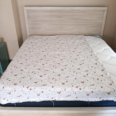 LOT 167: Pottery Barn Harry Potter Twin Sheets and Full/Queen Duvet with Kids Jackets and Shoes
