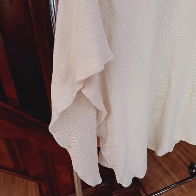 LOT 168: Women's Clothing Size Small by Olive & Leaf, Loft, Heidi Hess & More