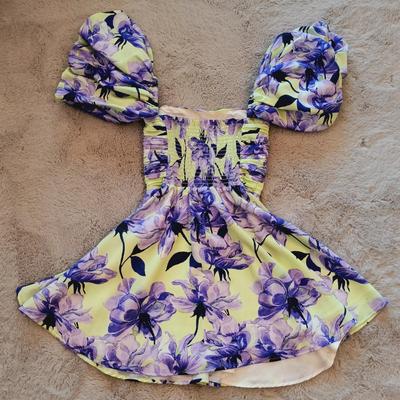 LOT 169: Delfi Collective Puff-Sleeve Floral Mini Dress Women's Size XS