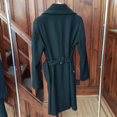 LOT 171: Bill Blass Black Label Cashmere Blend Coat with Laundry by Shelli Segal Sz 4 Wool Blend Coat