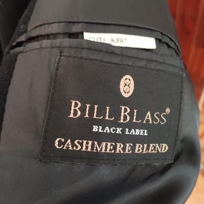 LOT 171: Bill Blass Black Label Cashmere Blend Coat with Laundry by Shelli Segal Sz 4 Wool Blend Coat