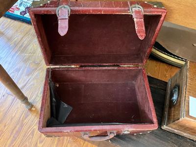 D801 Vintage Leather Document Box