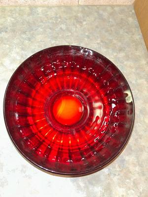 CRANBERRY COLORED FOSTORIA BUD VASES AND BOWL