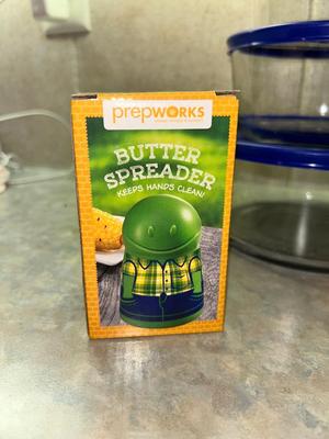 BUTTER SPREADER, GLASS BOWLS WITH LIDS AND RUBBERMAID BOWLS