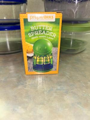BUTTER SPREADER, GLASS BOWLS WITH LIDS AND RUBBERMAID BOWLS