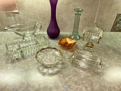 VTG CARNIVAL GLASS, CANDY DISH, BUD VASE GRAVY BOAT AND MORE!