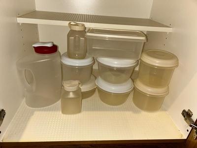 RUBBERMAID STORAGE CONTAINER