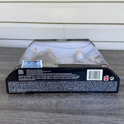 LOT 43P: NRFB Mattel Barbie Collector Edition Giftsets: 1996 Barbie Loves Elvis (17450) & 1999 Barbie Loves Frankie Sinatra (22953)