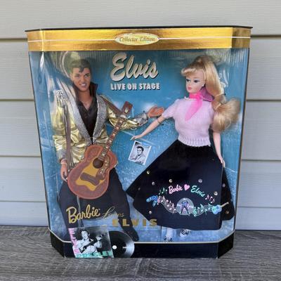 LOT 43P: NRFB Mattel Barbie Collector Edition Giftsets: 1996 Barbie Loves Elvis (17450) & 1999 Barbie Loves Frankie Sinatra (22953)