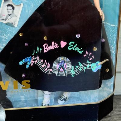 LOT 43P: NRFB Mattel Barbie Collector Edition Giftsets: 1996 Barbie Loves Elvis (17450) & 1999 Barbie Loves Frankie Sinatra (22953)