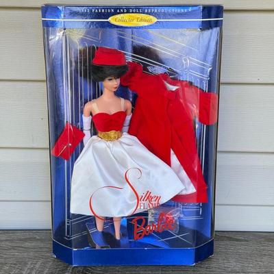 LOT 46P: NRFB Mattel Barbie Collector Edition 1960 & 1962 Doll Fashion Reproductions: 1995 Brunette Enchanted Evening Barbie &...