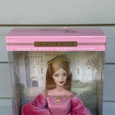 LOT 47P: NRFB 2003 Mattel Barbie Collector Edition Princess Dolls of The World: Princess of Japan (B5731) & Princess of England (B3459)