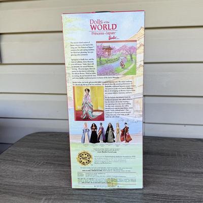 LOT 47P: NRFB 2003 Mattel Barbie Collector Edition Princess Dolls of The World: Princess of Japan (B5731) & Princess of England (B3459)