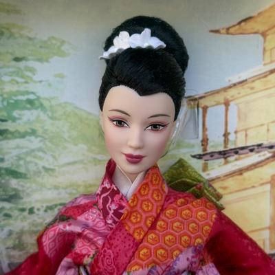 LOT 47P: NRFB 2003 Mattel Barbie Collector Edition Princess Dolls of The World: Princess of Japan (B5731) & Princess of England (B3459)