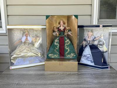 LOT 50P: NRFB Mattel Barbie Dolls: 2000 Limited Edition Barbie Collector Club Holiday Treasures Barbie (27673), 1999 Millennium Princess...