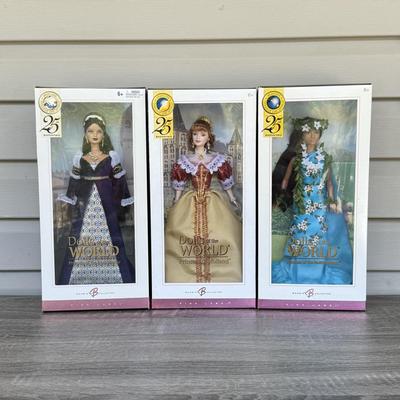 LOT 59H: NRFB Mattel 2004-05 Barbie Collector Pink Label 25th Anniversary Princess Dolls of the World: Renaissance (G5860), Holland...