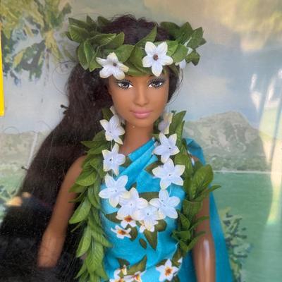 LOT 59H: NRFB Mattel 2004-05 Barbie Collector Pink Label 25th Anniversary Princess Dolls of the World: Renaissance (G5860), Holland...