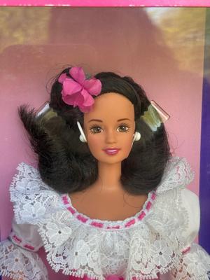 LOT 63H: NRFB 1995-96 Mattel Collector Edition Barbie Dolls of the World: Ghanian Barbie (15303), Puerto Rican Barbie (16754) &...