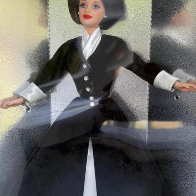 LOT 66H: NRFB Mattel Collector Edition Barbie Classique Collection Dolls: #4 1995 Midnight Gala Barbie by Abbe Littleton (12999) & #6...
