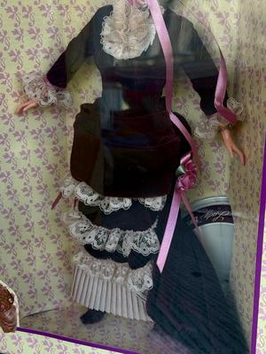 LOT 69H: NRFB Mattel Collector Edition Barbie Great Eras Collection Dolls: 1994 Medieval Lady (12791), 1995 Victorian Lady (14900) &...