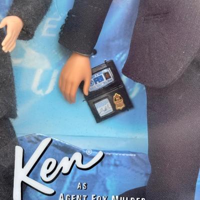 LOT 79P: NRFB Barbie & Ken Collector Edition Giftsets: 1996 Star Trek 30th Anniversary (15006) & 1998 as Mulder & Scully from...