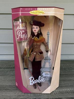 LOT 121P: NRFB 1998 Mattel Collector Edition Barbie City Seasons Dolls: Winter in New York (19429) & Fall in Paris (19367)