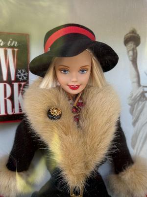 LOT 121P: NRFB 1998 Mattel Collector Edition Barbie City Seasons Dolls: Winter in New York (19429) & Fall in Paris (19367)
