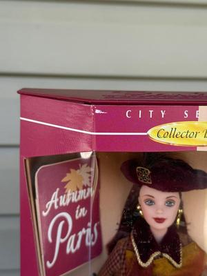 LOT 121P: NRFB 1998 Mattel Collector Edition Barbie City Seasons Dolls: Winter in New York (19429) & Fall in Paris (19367)