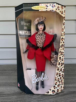 LOT 122P: NRFB 1999 Mattel Collector Edition Barbie City Seasons Dolls: Autumn in London (22257) & Winter in Montreal (22258)