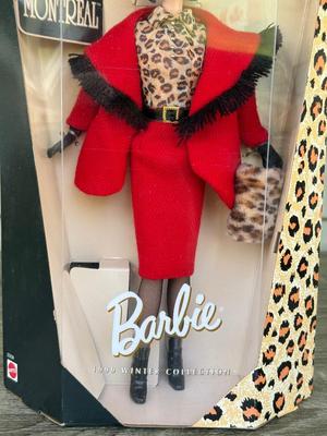 LOT 122P: NRFB 1999 Mattel Collector Edition Barbie City Seasons Dolls: Autumn in London (22257) & Winter in Montreal (22258)