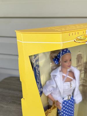 LOT 123P: NRFB 1999 Mattel Collector Edition Barbie City Seasons Dolls: Spring in Tokyo (19430) & Summer in Rome (19431)