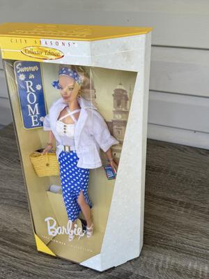 LOT 123P: NRFB 1999 Mattel Collector Edition Barbie City Seasons Dolls: Spring in Tokyo (19430) & Summer in Rome (19431)