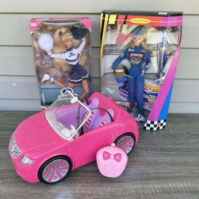 LOT 129P: 2011 Barbie R/C Convertible (untested - X5450) & NRFB Mattel: 1996 Penn State Cheerleader University (17698) & 1998...