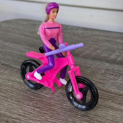 LOT 132P: 1990s & 2000s McDonald's Mattel Barbie Toys (some in package)