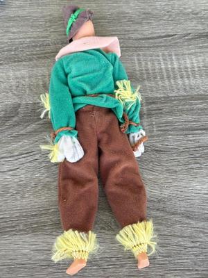 LOT 134P: 2000 Mattel Barbie Wizard of Oz Character Tolls: Tin Man, Scarecrow, Cowardly Lion, Mayor of Munchkinland & Munchkin