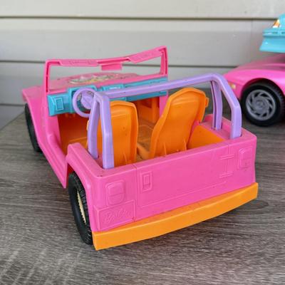 LOT 139P: Mattel Barbie Jeeps & Convertibles