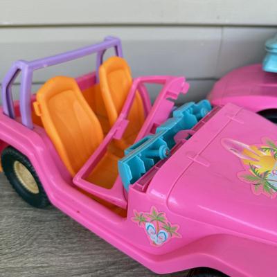 LOT 139P: Mattel Barbie Jeeps & Convertibles
