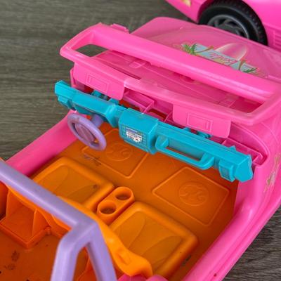 LOT 139P: Mattel Barbie Jeeps & Convertibles