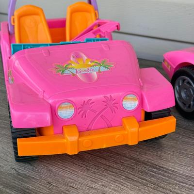 LOT 139P: Mattel Barbie Jeeps & Convertibles