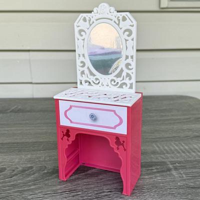 LOT 141P: 1:6 Scale Barbie & More Furniture and Accessories